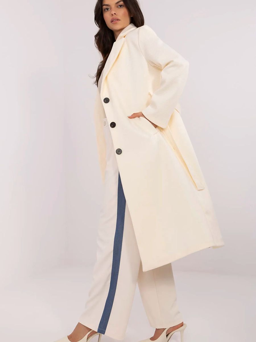 Coat model 211302 Italy Moda